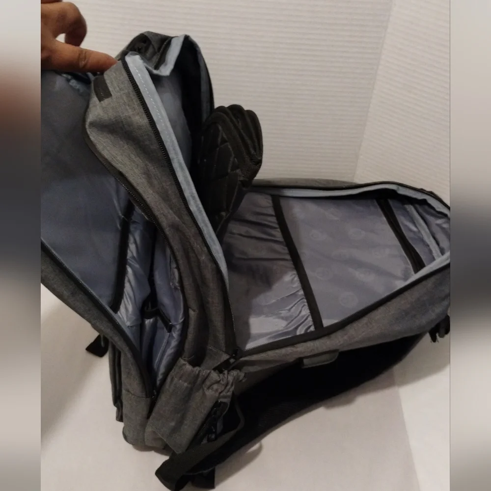 NWOT Baby Benjamin Diaper Bag Backpack